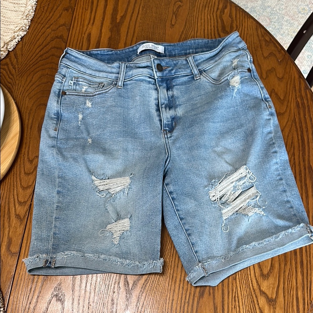 Judy Blue distressed shorts